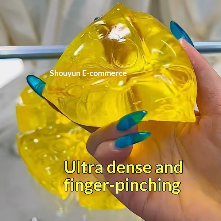 Honey-Scented Cheese Squishy