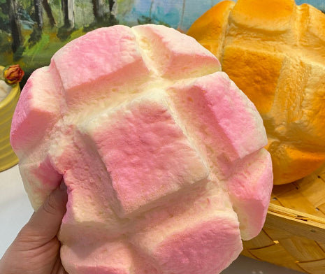 Giant Pineapple Bun Squishy – Super Soft Slow Rising Bread Toy